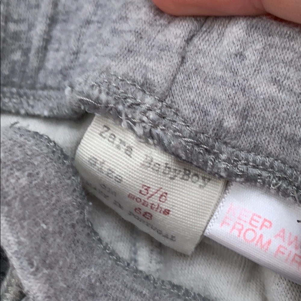 Zara sweats - Picture 2 of 2